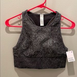 Lululemon NWT Ebb to Train bra